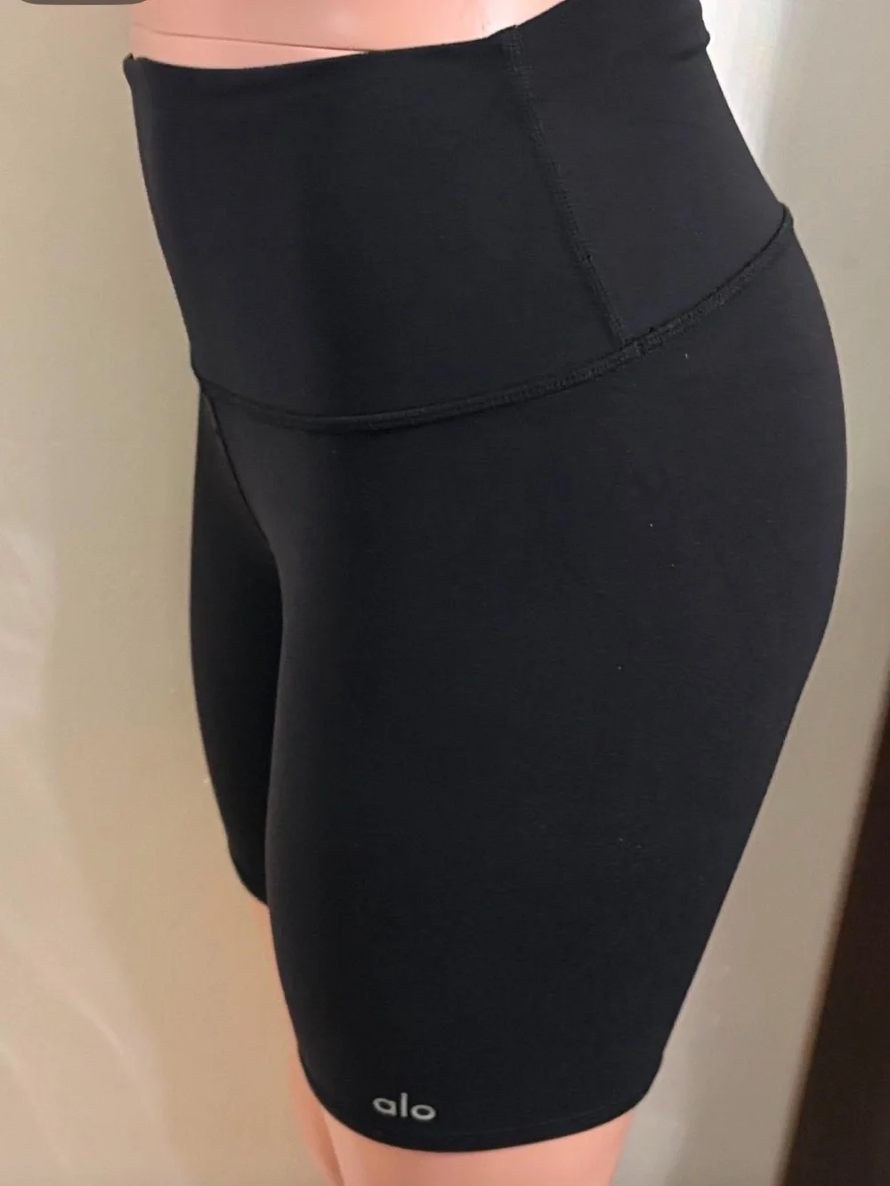 Alo High-Waist Black Bike Shorts